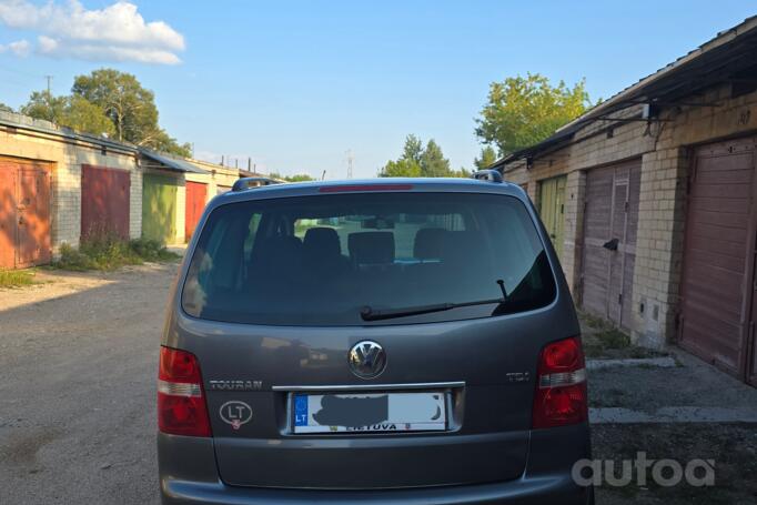 Volkswagen Touran 1 generation Minivan