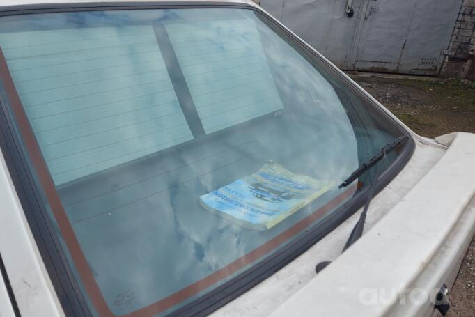 Ford Escort 4 generation Hatchback 5-doors