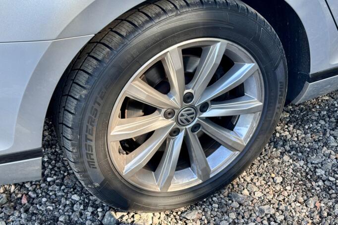 Volkswagen Passat B8 Variant wagon 5-doors