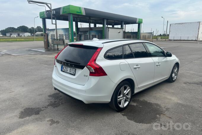 Volvo V60 1 generation [restyling] wagon 5-doors