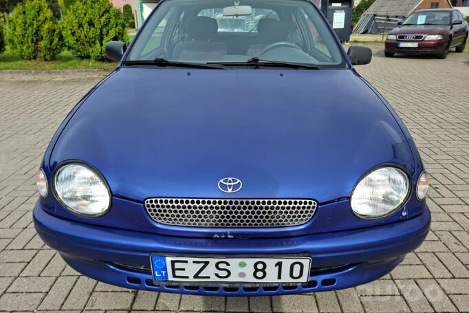 Toyota Corolla E110 [restyling] Hatchback