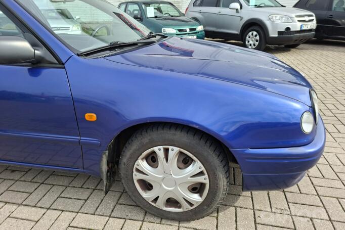 Toyota Corolla E110 [restyling] Hatchback