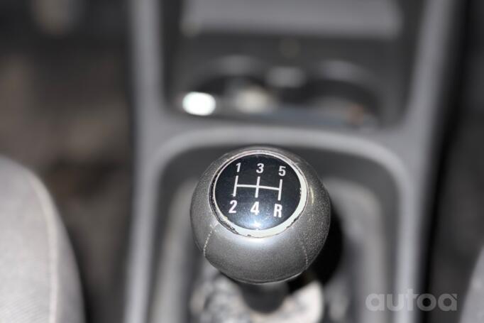 Opel Zafira A [restyling] Minivan 5-doors