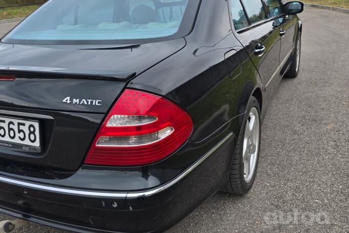 Mercedes-Benz E-Class W211 Sedan