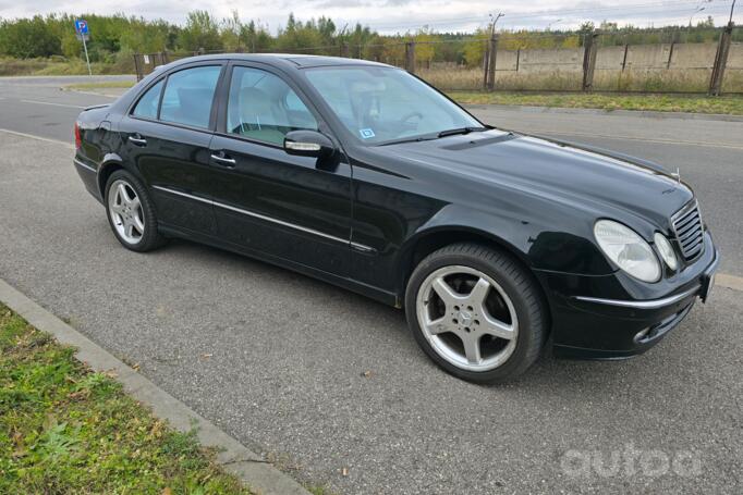 Mercedes-Benz E-Class W211 Sedan