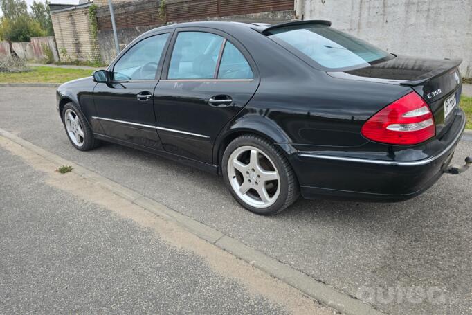 Mercedes-Benz E-Class W211 Sedan