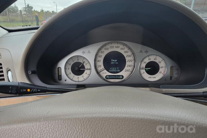 Mercedes-Benz E-Class W211 Sedan