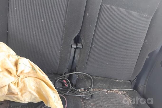 Ford Focus 1 generation Hatchback 5-doors