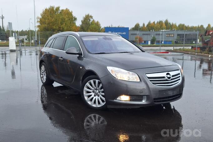Opel Insignia A Sports Tourer wagon 5-doors