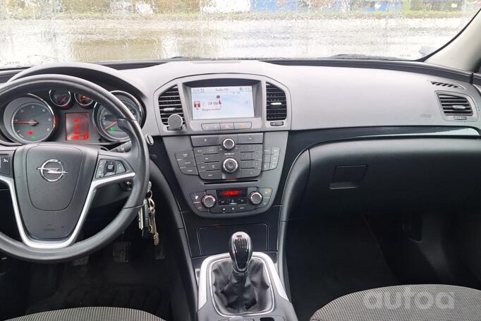 Opel Insignia A Sports Tourer wagon 5-doors