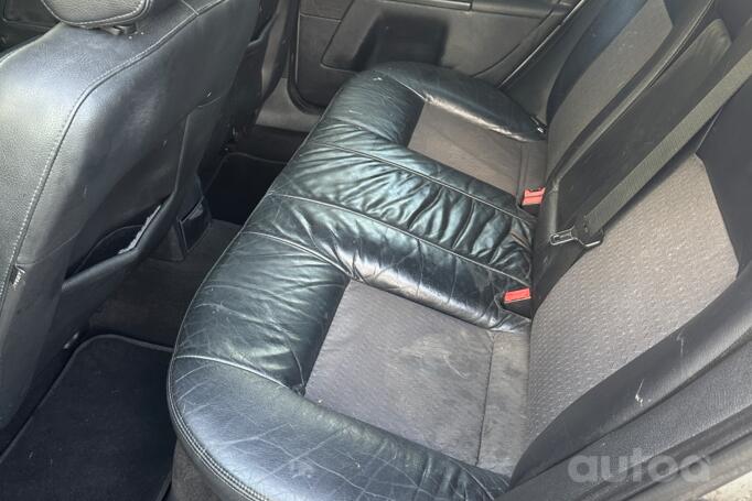 Ford Mondeo 3 generation Sedan