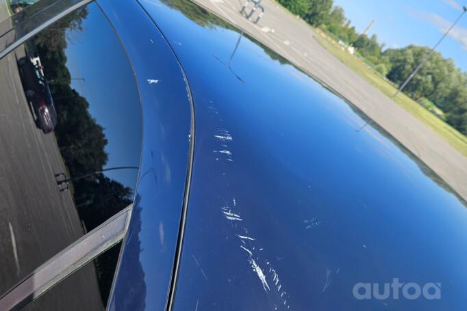 Mercedes-Benz S-Class W220 Sedan