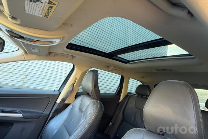 Volvo XC60 1 generation Crossover