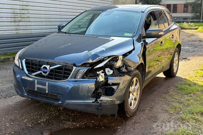 Volvo XC60 1 generation Crossover