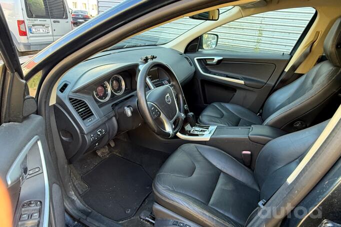 Volvo XC60 1 generation Crossover