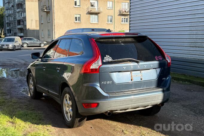 Volvo XC60 1 generation Crossover