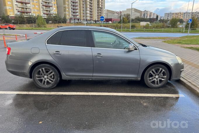 Volkswagen Jetta 5 generation Sedan 4-doors