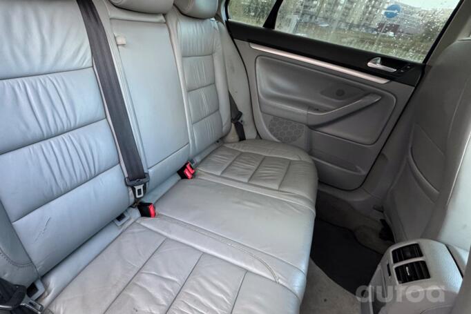 Volkswagen Jetta 5 generation Sedan 4-doors