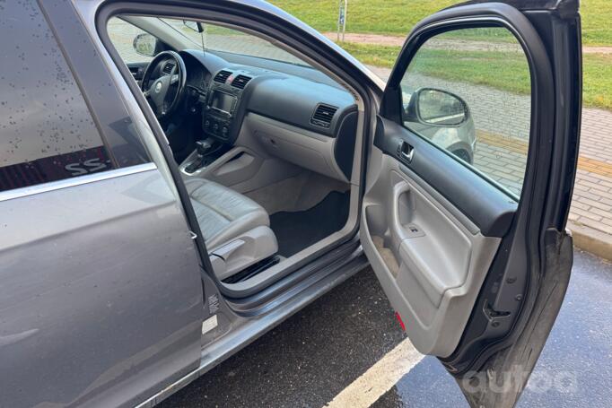 Volkswagen Jetta 5 generation Sedan 4-doors