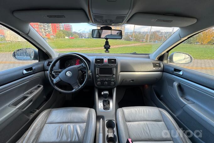 Volkswagen Jetta 5 generation Sedan 4-doors