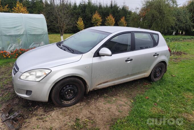 Kia Cee'd 1 generation Hatchback 5-doors
