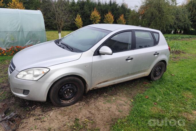 Kia Cee'd 1 generation Hatchback 5-doors