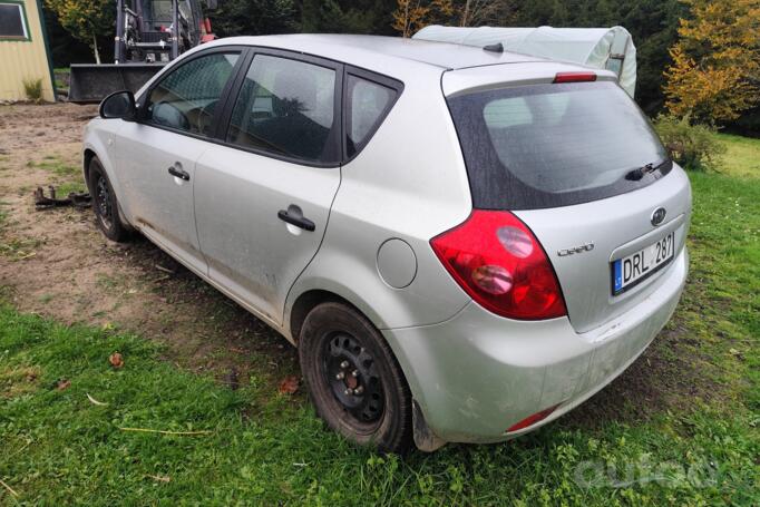 Kia Cee'd 1 generation Hatchback 5-doors