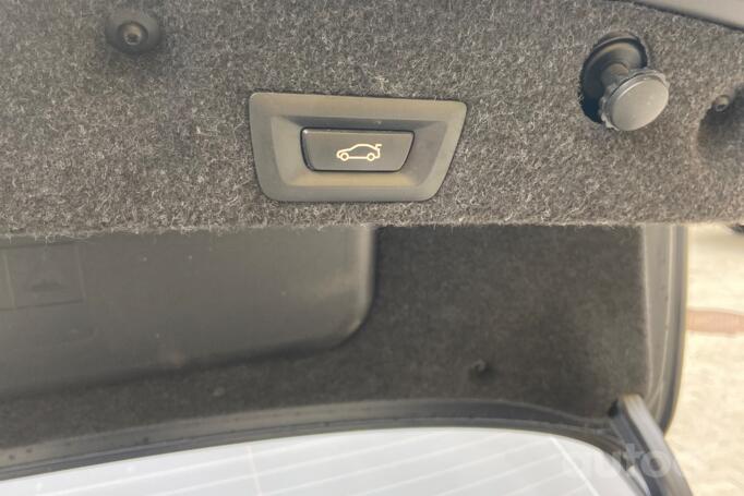 BMW 5 Series F07/F10/F11 [restyling] Sedan