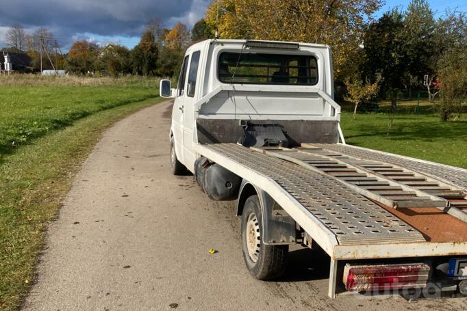 Mercedes-Benz Sprinter First generation