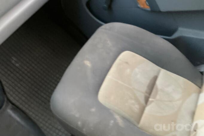 Mercedes-Benz Sprinter First generation