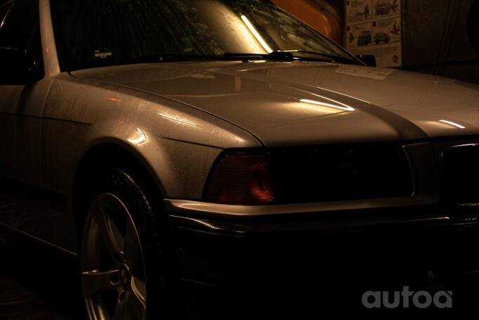 BMW 3 Series E36 Sedan