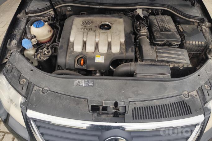 Volkswagen Passat B6 Sedan 4-doors