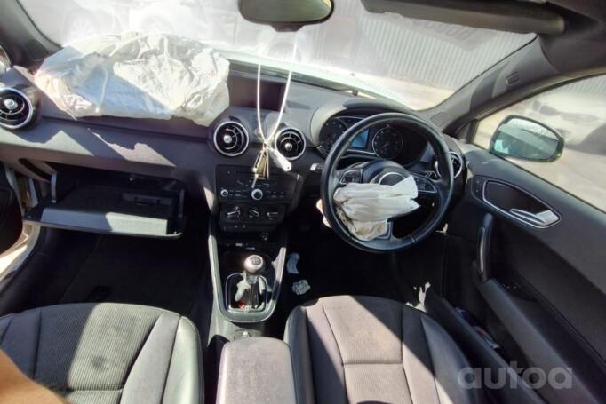 Audi A1 8X Hatchback 3-doors