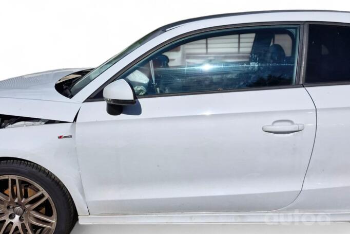 Audi A1 8X Hatchback 3-doors