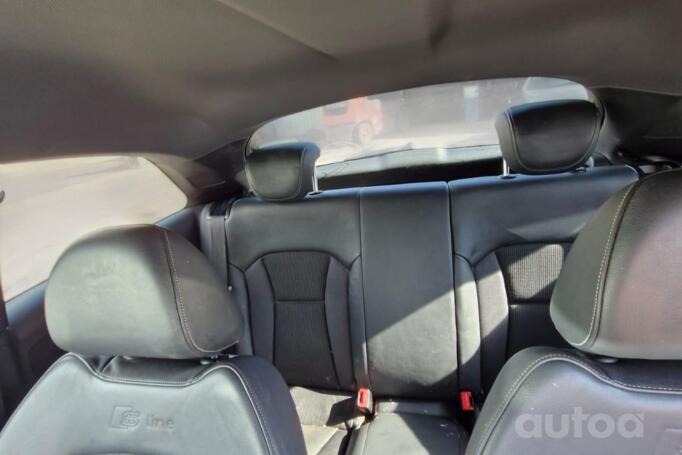 Audi A1 8X Hatchback 3-doors