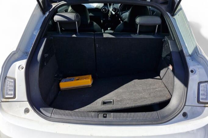 Audi A1 8X Hatchback 3-doors