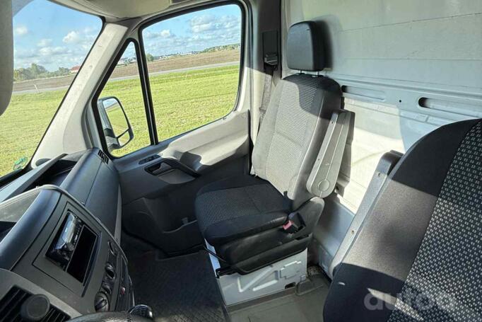 Mercedes-Benz Sprinter Second generation