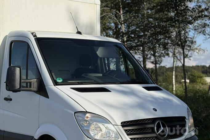Mercedes-Benz Sprinter Second generation
