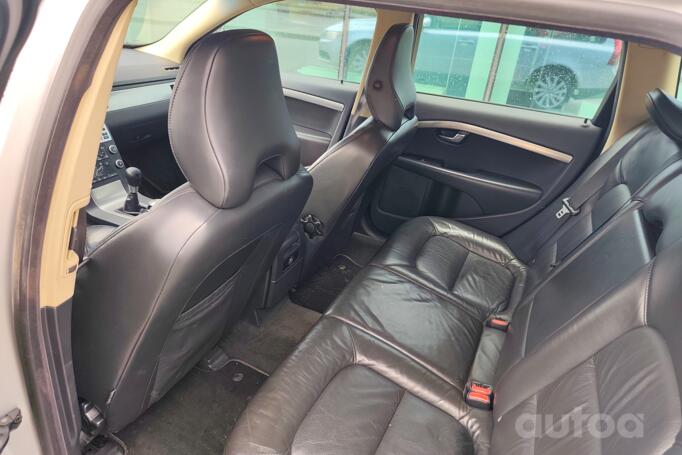 Volvo V70 2 generation [restyling] R wagon 5-doors