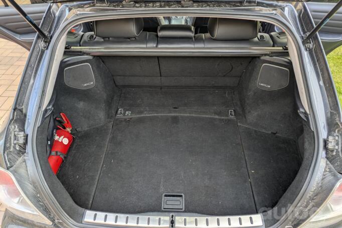 Lexus IS XE10 wagon