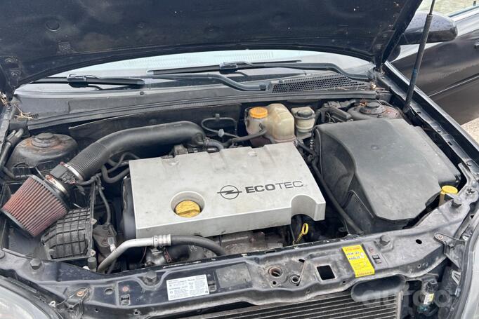 Opel Vectra C GTS hatchback