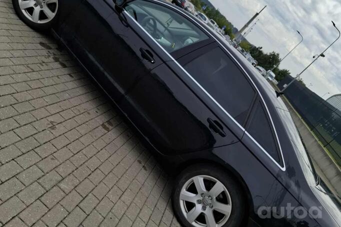 Audi A6 4G/C7 Sedan
