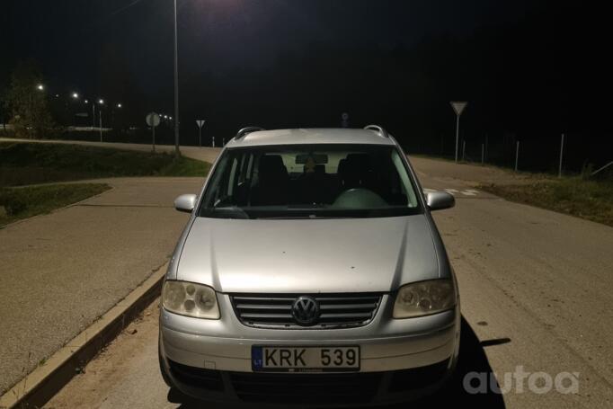 Volkswagen Touran 1 generation Minivan