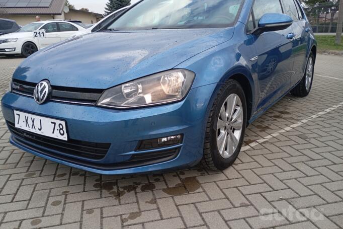 Volkswagen Golf 7 generation Hatchback 5-doors