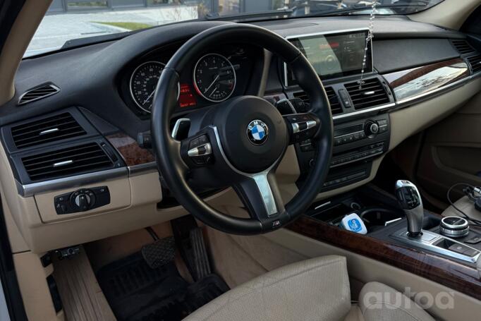 BMW X5 E70 Crossover