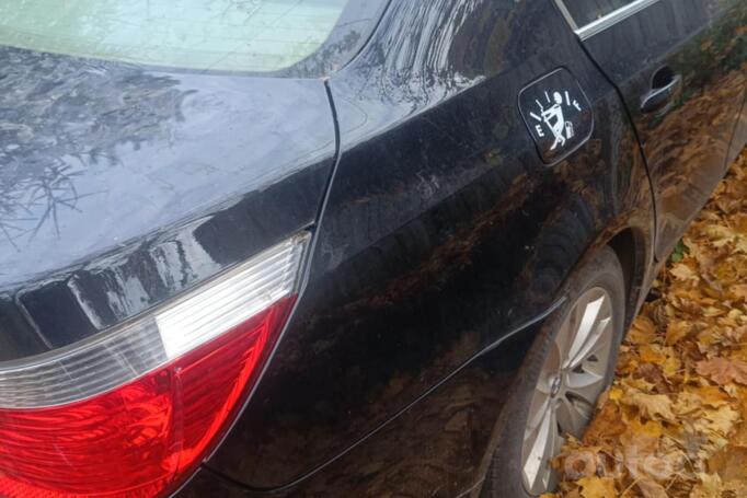 BMW 5 Series E60/E61 Sedan