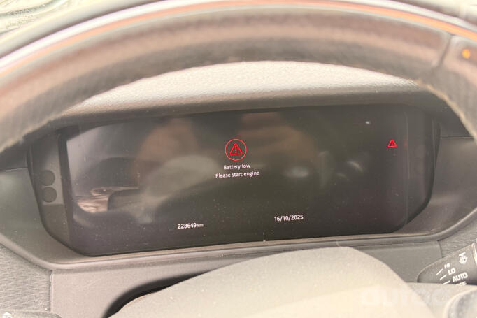 Land Rover Range Rover Velar 1 generation Crossover