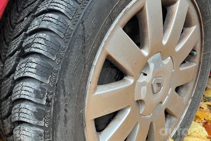 Renault Laguna 2 generation Grandtour wagon