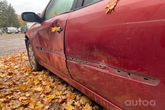 Renault Laguna 2 generation Grandtour wagon