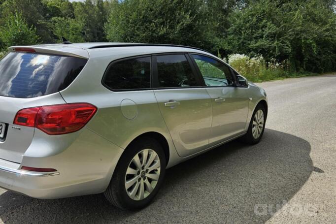 Opel Astra J [restyling] Sports Tourer wagon 5-doors